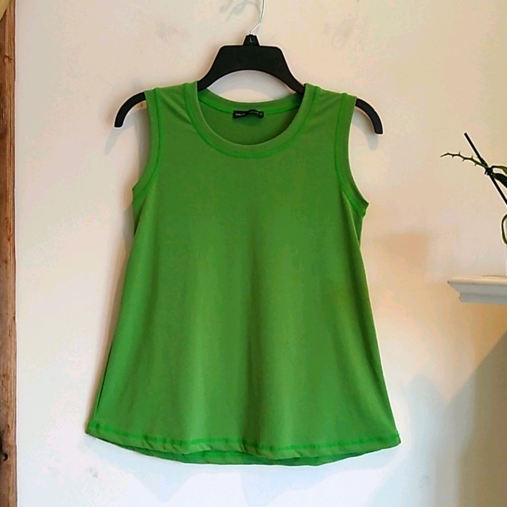 Nally & Millie Green Sleeveless Top XS